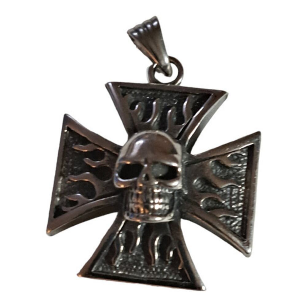 New stainless steel Iron‎ cross with skull